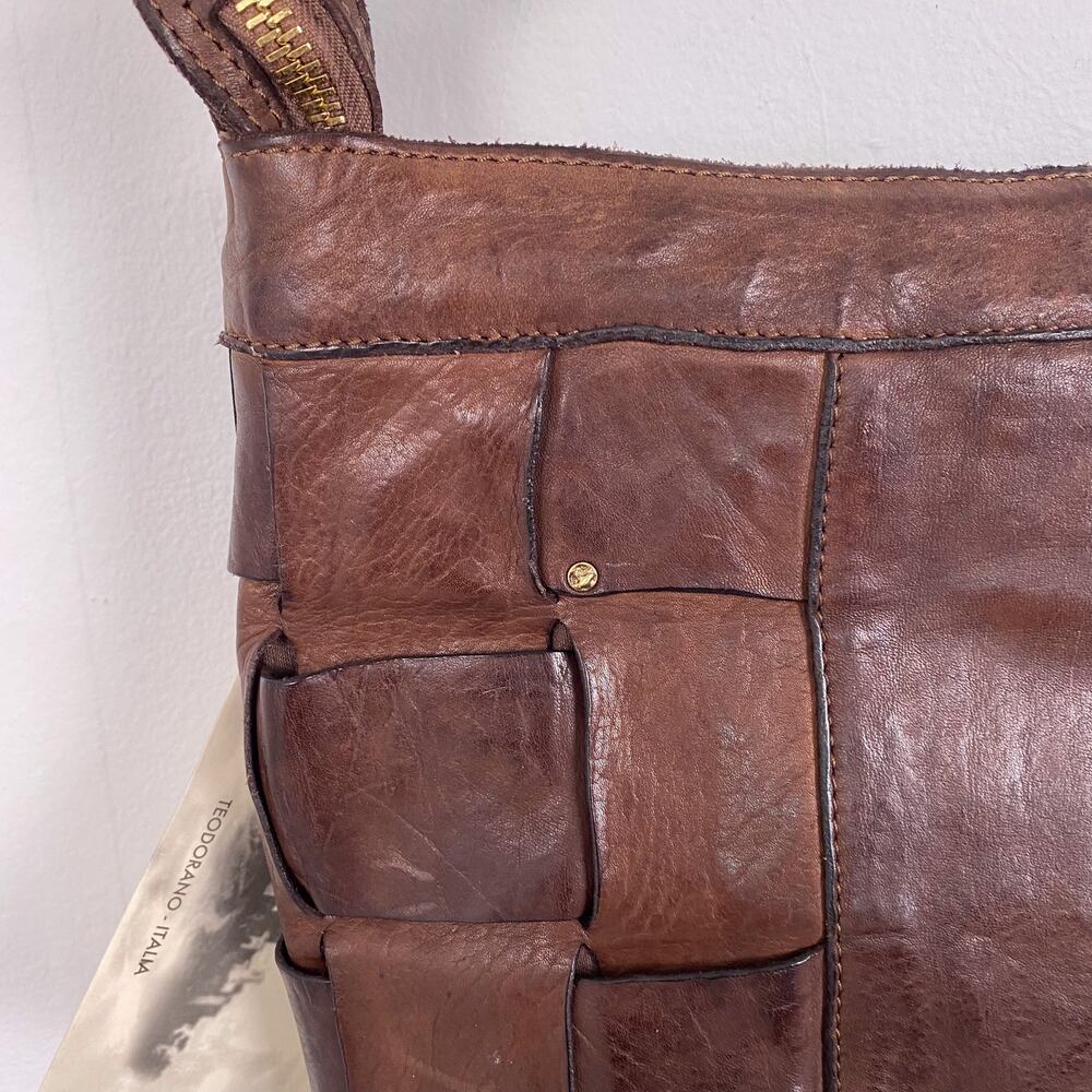 NWT CAMPOMAGGI Edera Shoulder Bag in Brown Woven Leather - Picture 3 of 10